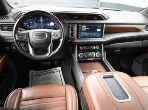 2024 GMC Yukon XL Denali Ultimate — thumbnail 16