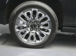 2024 GMC Yukon XL Denali Ultimate — thumbnail 9